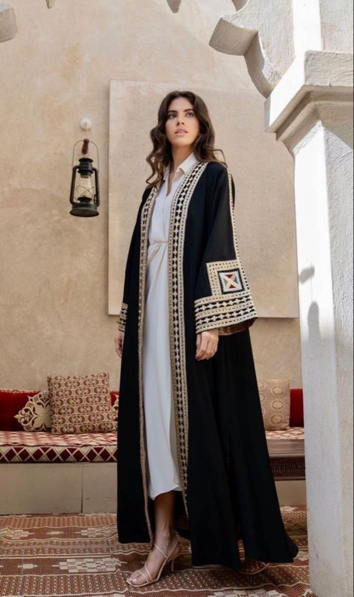 https://beta.maisonselza.com/uploads/products/t/s-p-1-p-2.jpg