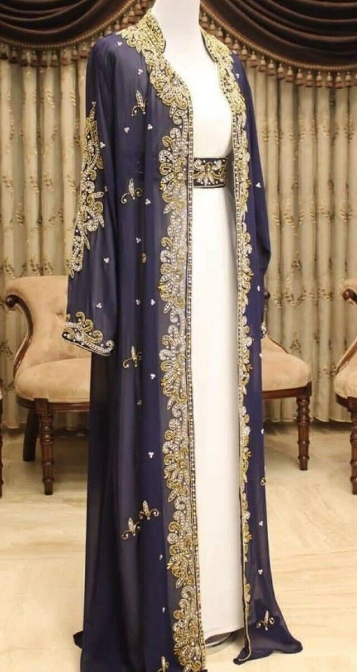 https://beta.maisonselza.com/uploads/products/t/s-p-1-p-3.jpg